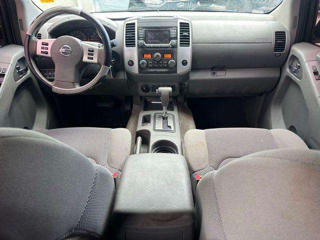 2017 Nissan Frontier SV