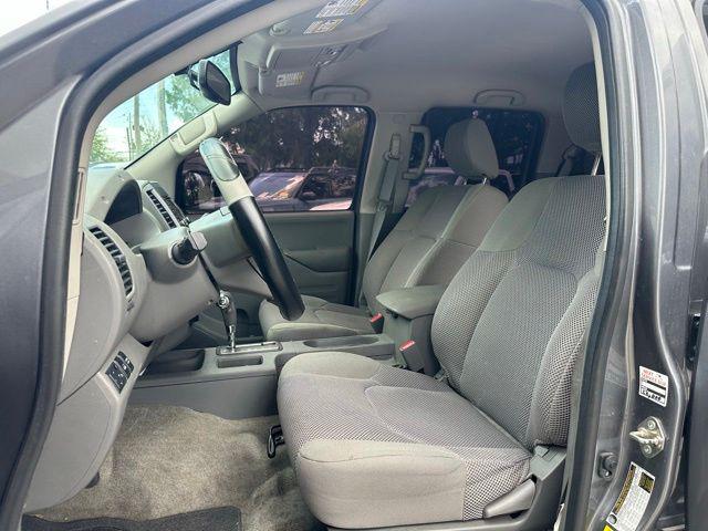 2017 Nissan Frontier SV