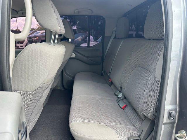 2017 Nissan Frontier SV