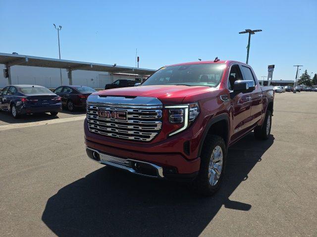2023 GMC Sierra 1500 4WD Crew Cab Short Box Denali