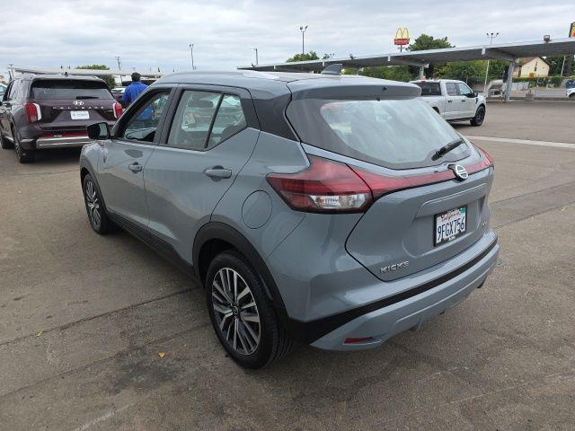 2021 Nissan Kicks SV Xtronic CVT