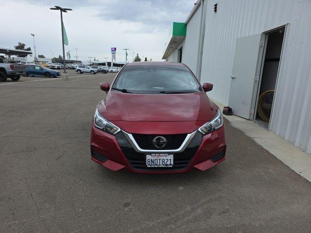 2020 Nissan Versa SV Xtronic CVT