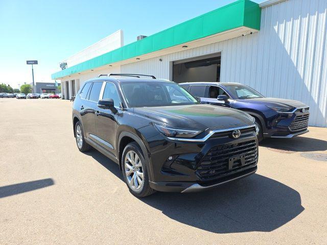 2026 Toyota Grand Highlander Limited for sale in Selma, CA