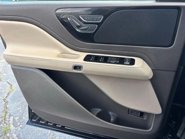 2023 Lincoln Aviator Standard