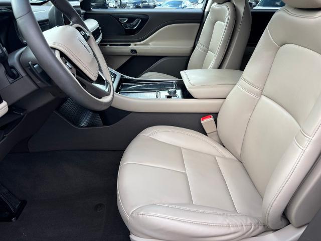 2023 Lincoln Aviator Standard