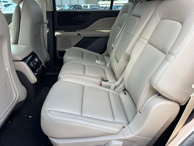 2023 Lincoln Aviator Standard