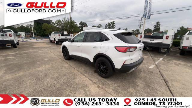 2022 Ford Escape SE Hybrid