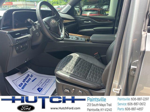 2024 Cadillac Escalade 4WD Sport Platinum