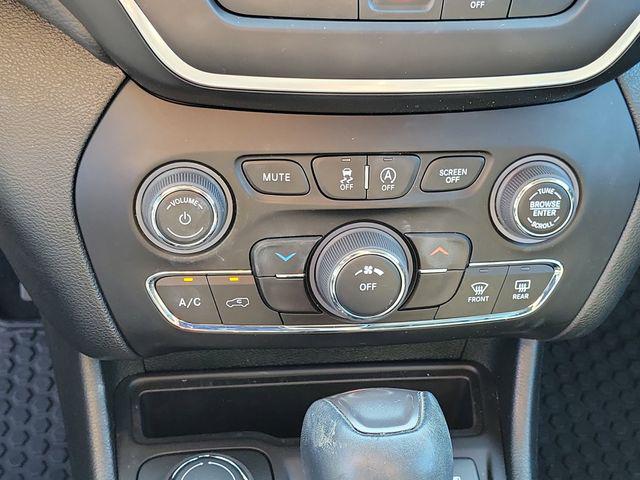 2022 Jeep Cherokee X 4x4