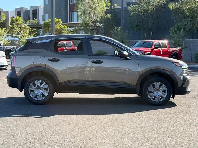 2025 Nissan Kicks S FWD