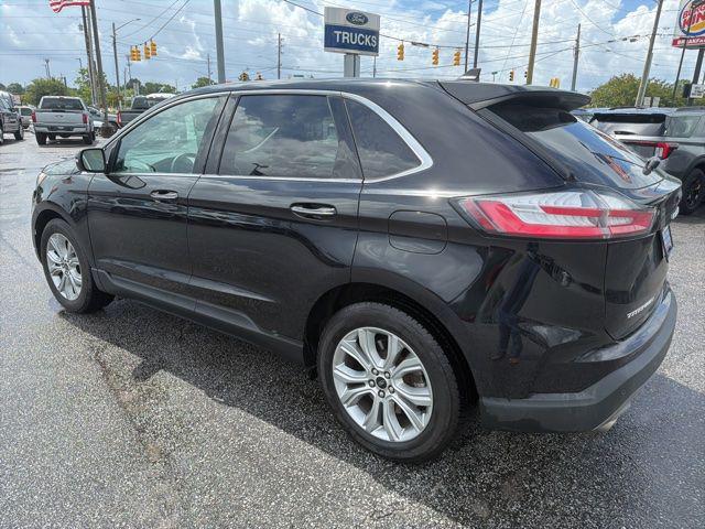 2023 Ford Edge Titanium