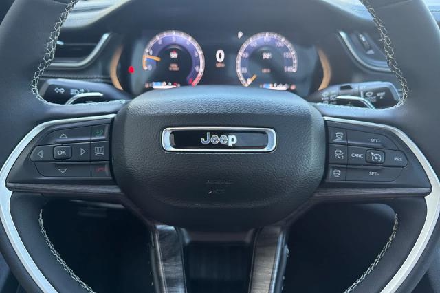 2025 Jeep Grand Cherokee Limited 4x4