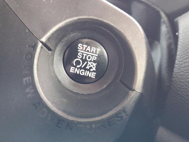 2017 Jeep Renegade Limited FWD