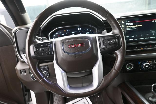 2022 GMC Sierra 1500 4WD Crew Cab Short Box SLT