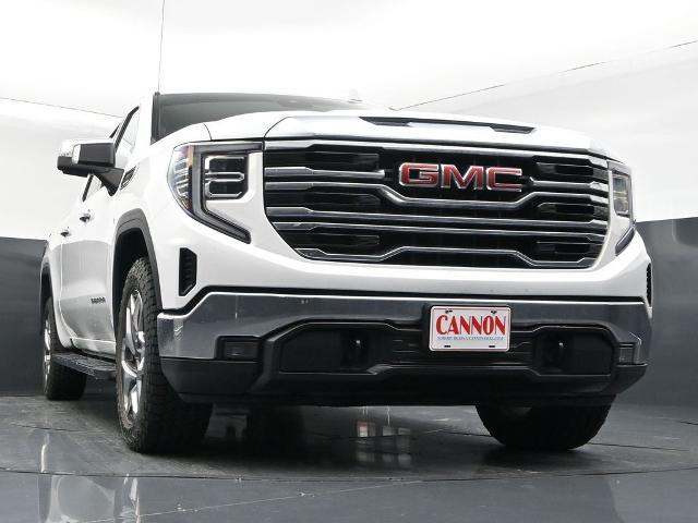 2022 GMC Sierra 1500 4WD Crew Cab Short Box SLT