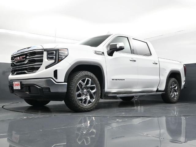 2022 GMC Sierra 1500 4WD Crew Cab Short Box SLT