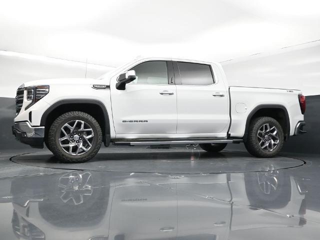 2022 GMC Sierra 1500 4WD Crew Cab Short Box SLT