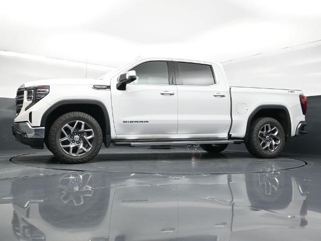 2022 GMC Sierra 1500 4WD Crew Cab Short Box SLT