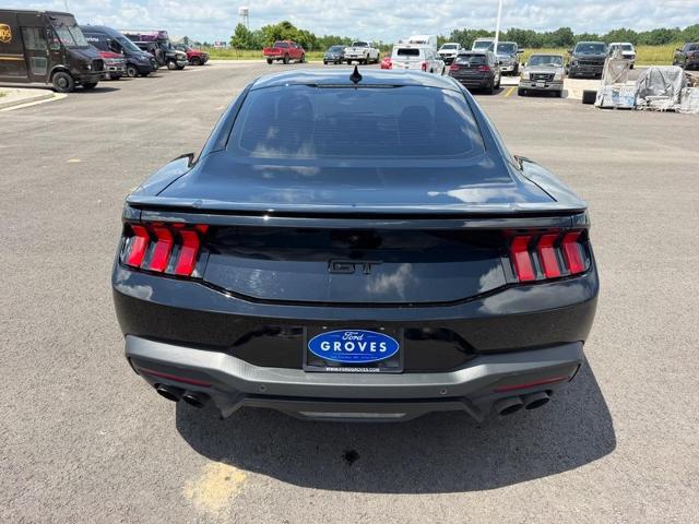 2024 Ford Mustang GT Fastback