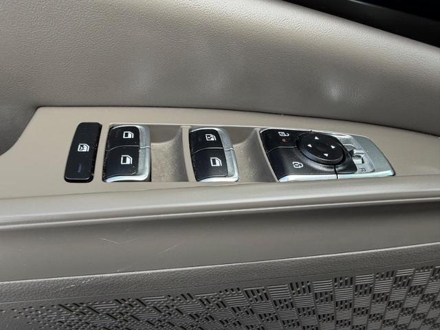 2025 Kia Carnival MPV LXS