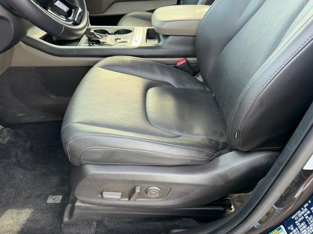 2025 Kia Carnival MPV LXS