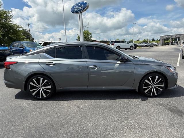 2020 Nissan Altima SR FWD