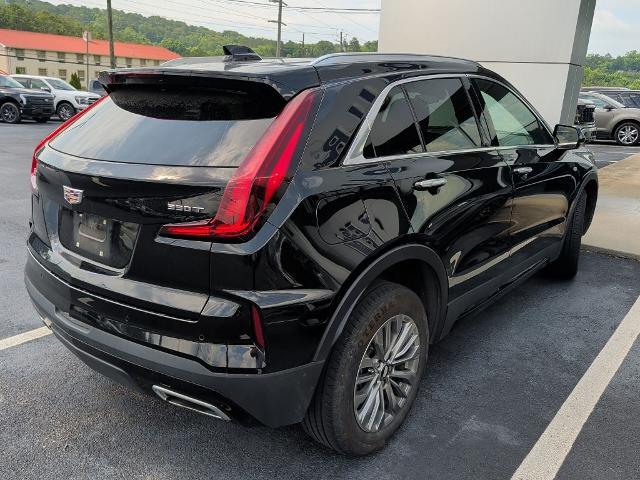 2024 Cadillac XT4 FWD Premium Luxury
