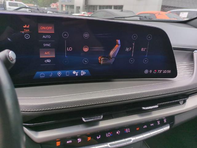 2024 Cadillac XT4 FWD Premium Luxury