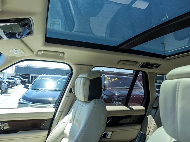 2021 Land Rover Range Rover P525 Westminster