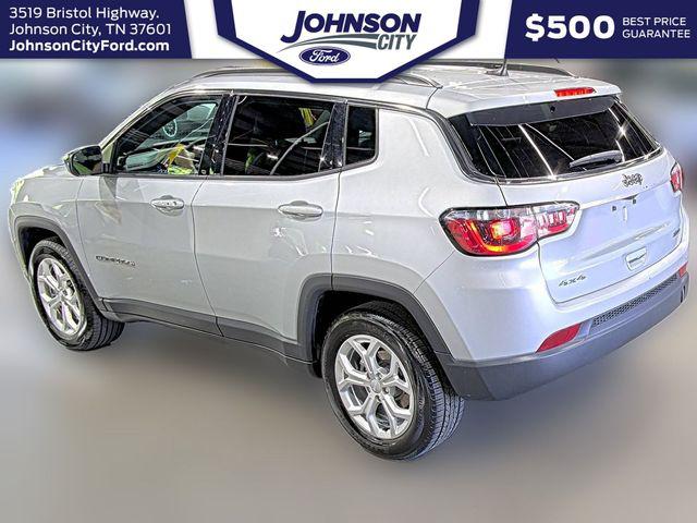 2024 Jeep Compass Latitude 4x4