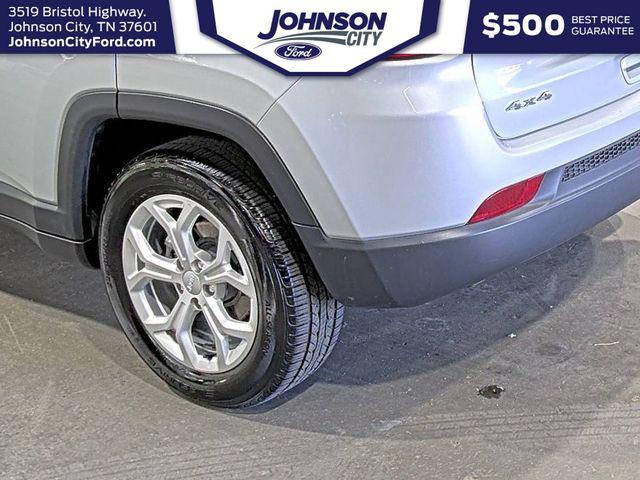 2024 Jeep Compass Latitude 4x4