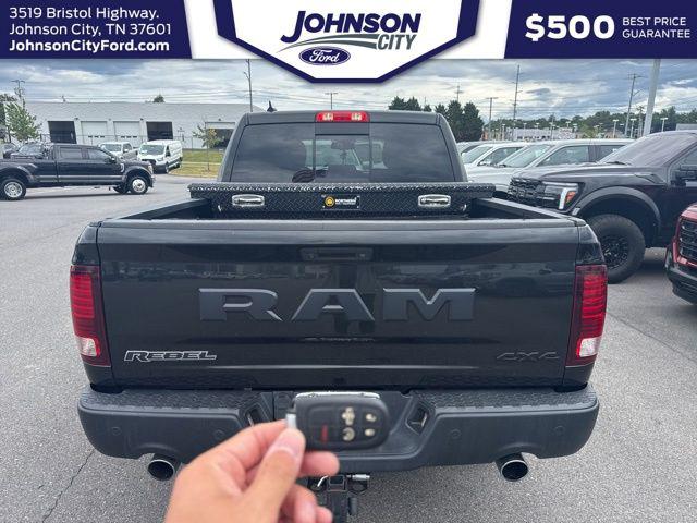 2017 Ram 1500 Rebel Crew Cab 4x4 5'7" Box