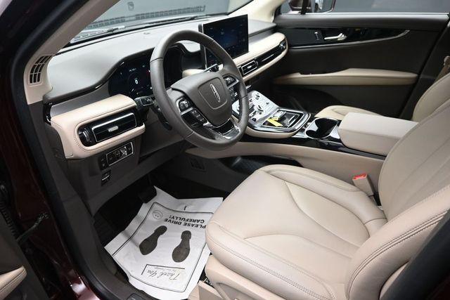 2023 Lincoln Nautilus Standard