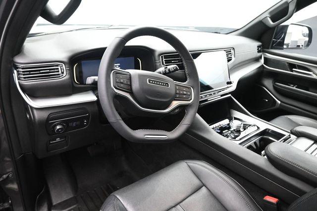 2023 Jeep Wagoneer Series II Carbide 4x4