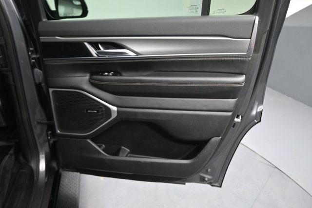 2023 Jeep Wagoneer Series II Carbide 4x4