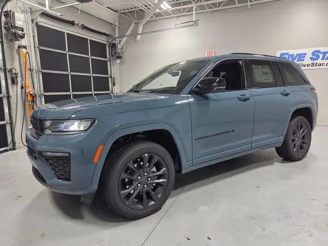 2026 Jeep Grand Cherokee Limited Reserve