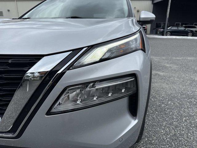 2022 Nissan Rogue SL FWD