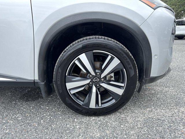 2022 Nissan Rogue SL FWD