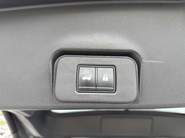 2022 Nissan Rogue SL FWD