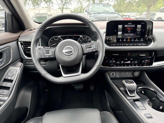2022 Nissan Rogue SL FWD