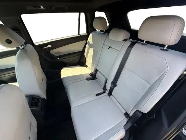 2020 Volkswagen Tiguan 2.0T SE R-Line Black