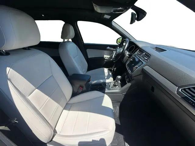 2020 Volkswagen Tiguan 2.0T SE R-Line Black