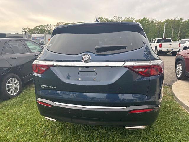 2023 Buick Enclave Essence AWD