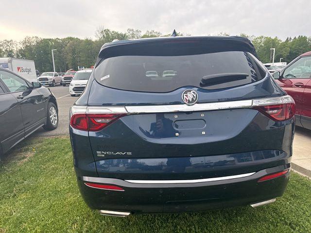 2023 Buick Enclave Essence AWD