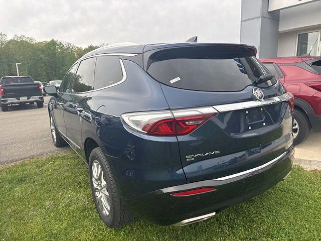 2023 Buick Enclave Essence AWD