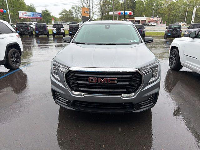 2024 GMC Terrain AWD SLE