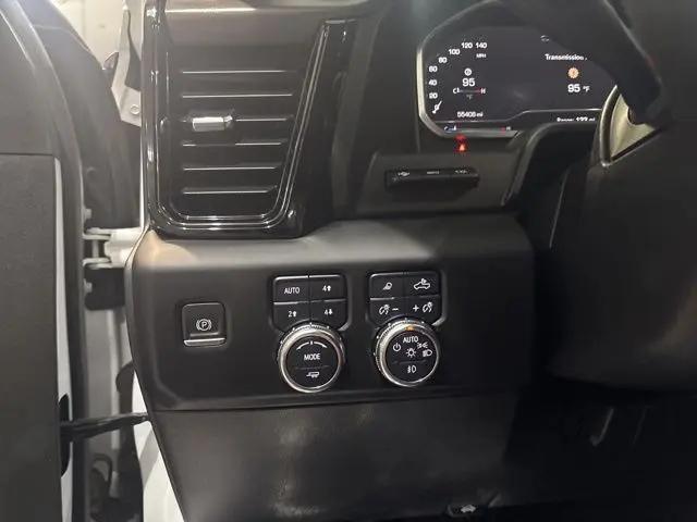 2024 GMC Sierra 3500HD 4WD Crew Cab Long Bed AT4