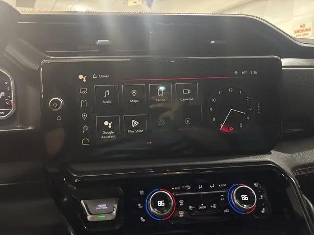 2024 GMC Sierra 3500HD 4WD Crew Cab Long Bed AT4