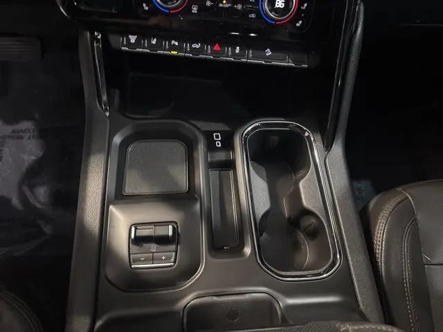 2024 GMC Sierra 3500HD 4WD Crew Cab Long Bed AT4