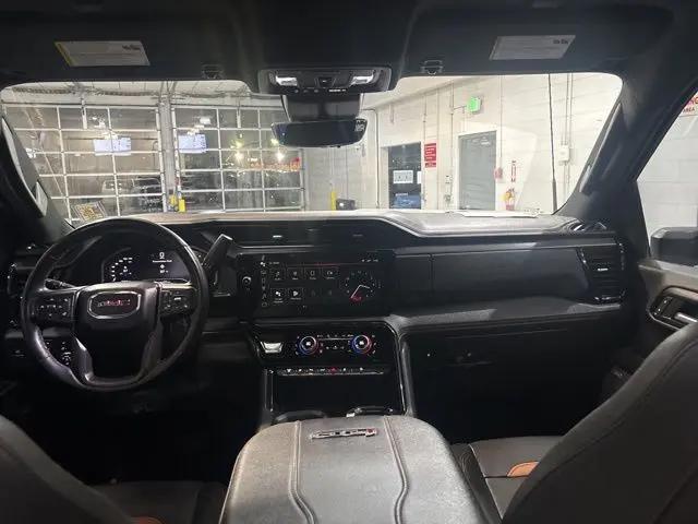 2024 GMC Sierra 3500HD 4WD Crew Cab Long Bed AT4